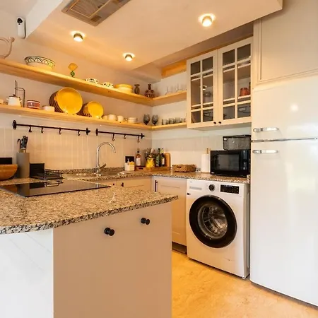 Appartement Beautifully Decorated Near The *