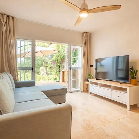 Apartament Beautifully Decorated Near The *