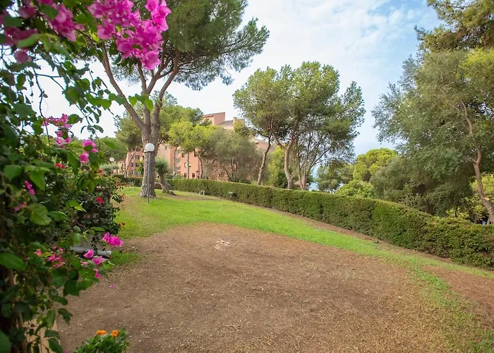 Beautifully Decorated Near The Appartement